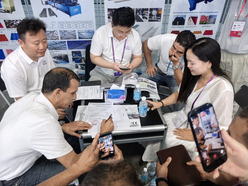 冷弯设备引全球关注，接受央视采访谈中国制造出海，中拓徐总带队亮相第 138 届广交会！